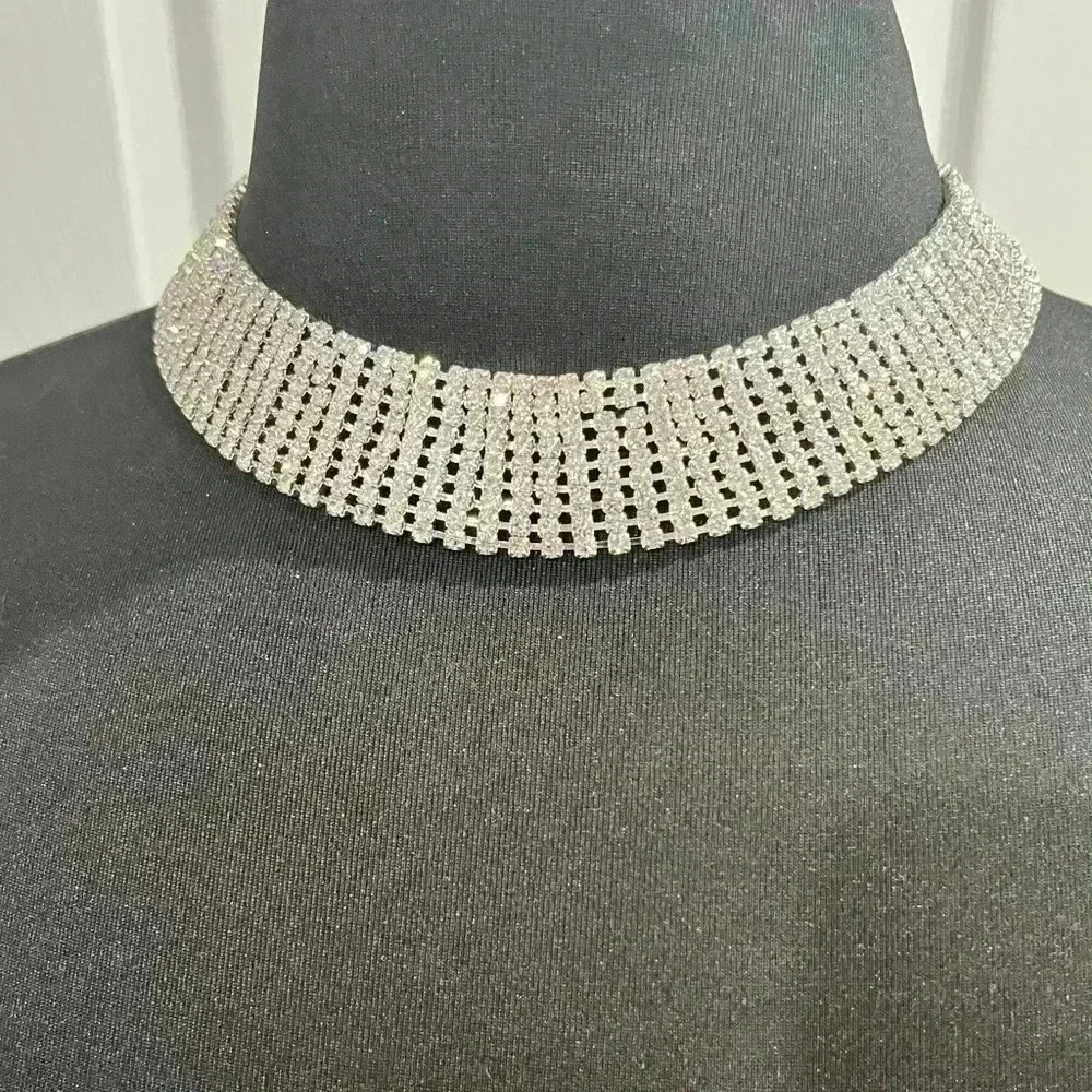 Brilliant rhinestone Statement necklace.  Super sparkly costume